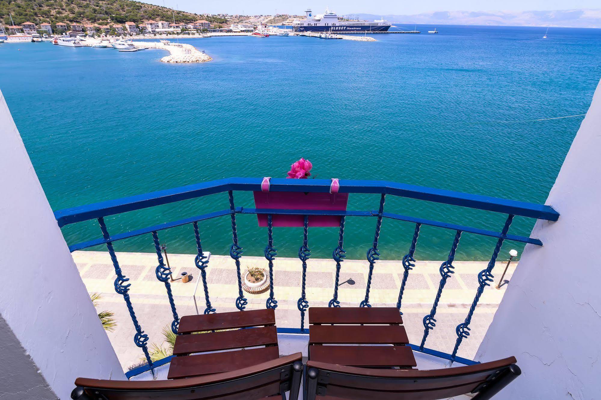 Marin Hotel Cesme Bagian luar foto